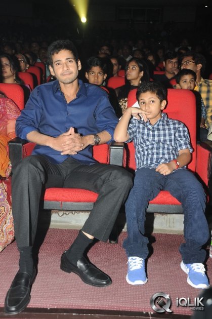 1-Nenokkadine-Movie-Audio-Release